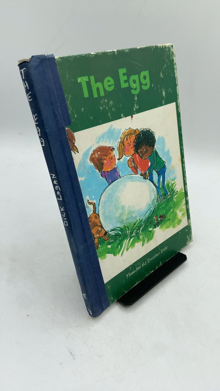 The Egg by Dick Logan and the boys and girls in Marilyn Hargis' class - front cover