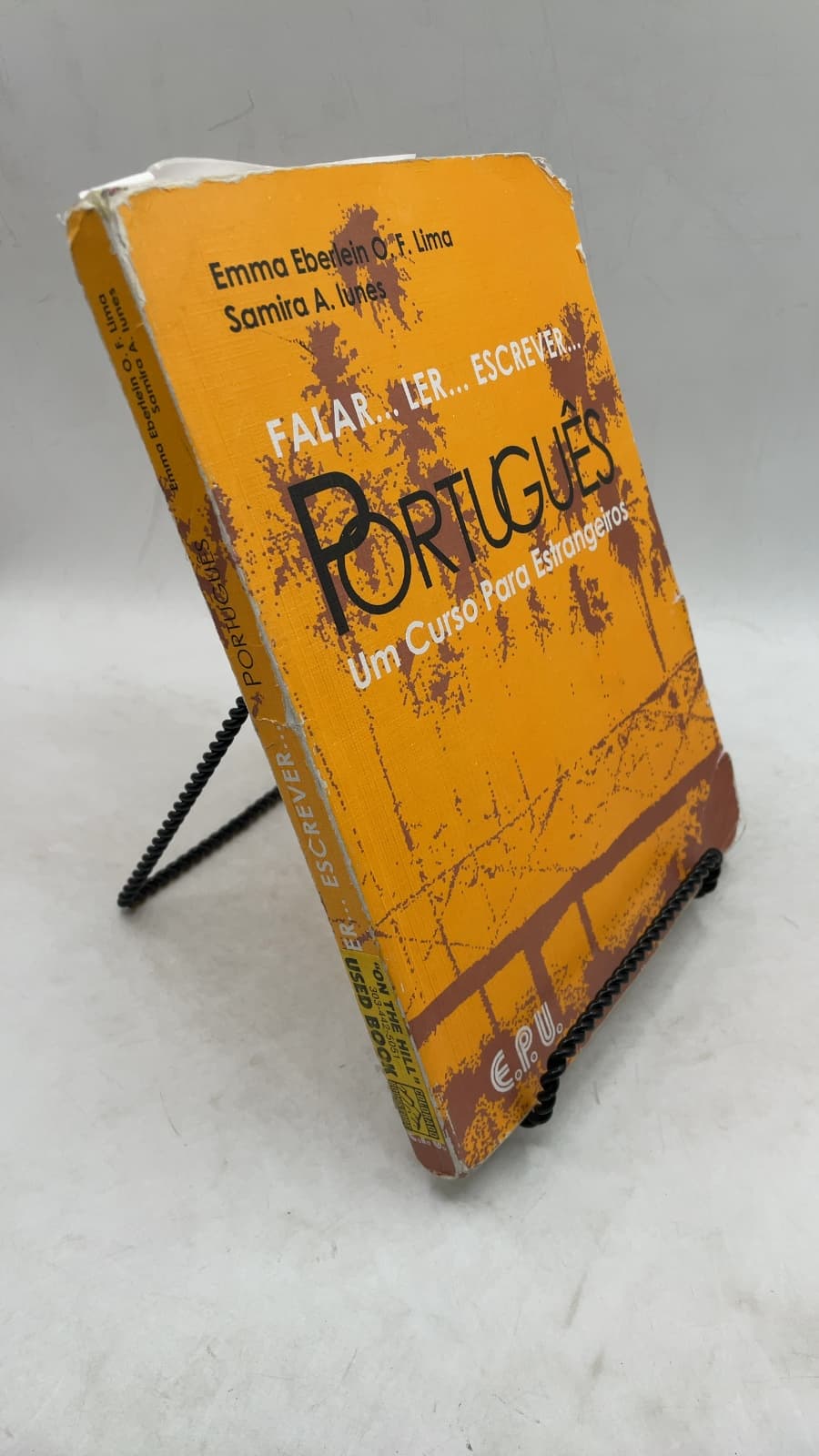 Falar... Ler... Escrever... Português: Um Curso Para Estrangeiros by Emma Eberlein O. F. Lima, Samira A. Iunes - front cover
