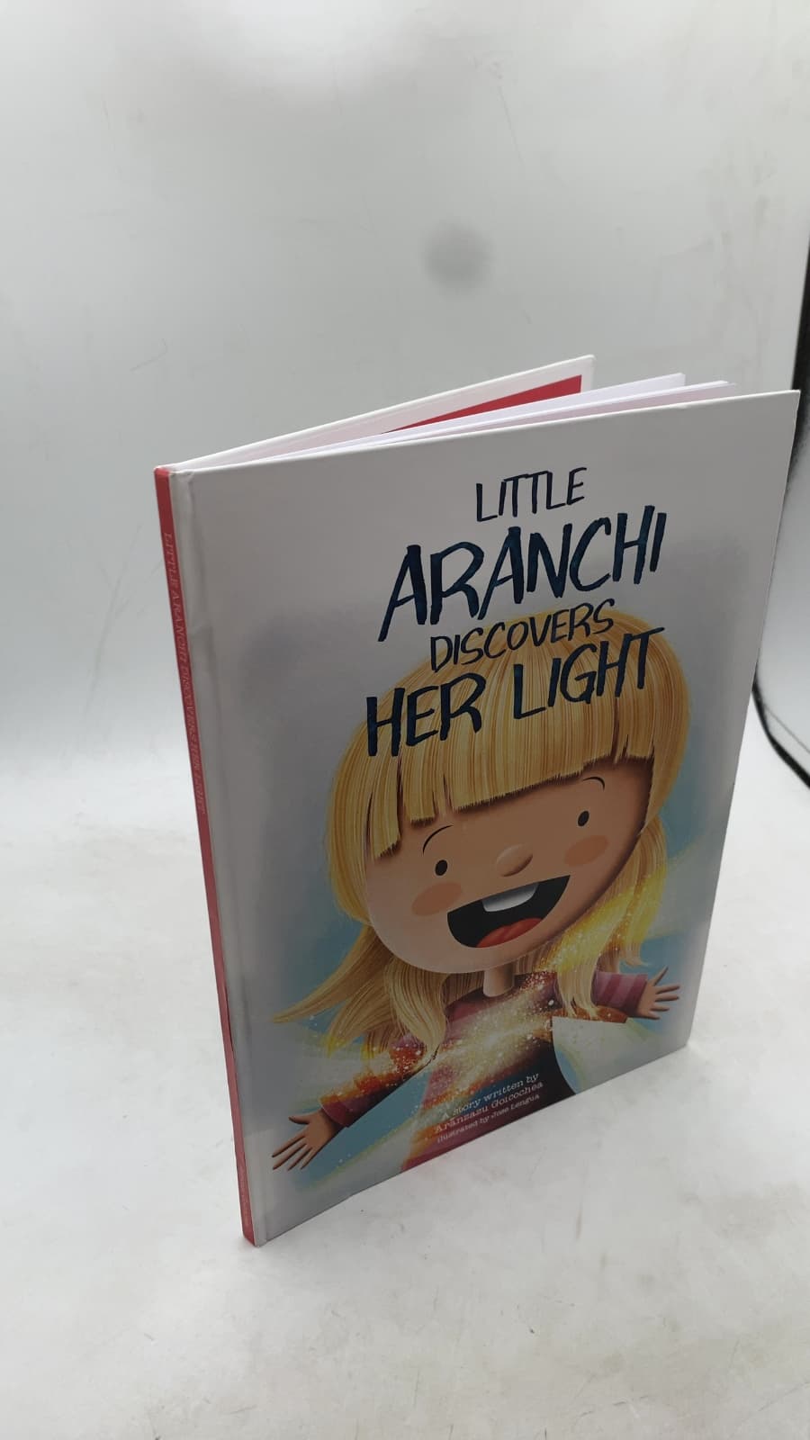 Little Aranchi Discovers Her Light by Aránzazu Goicoechea - front cover