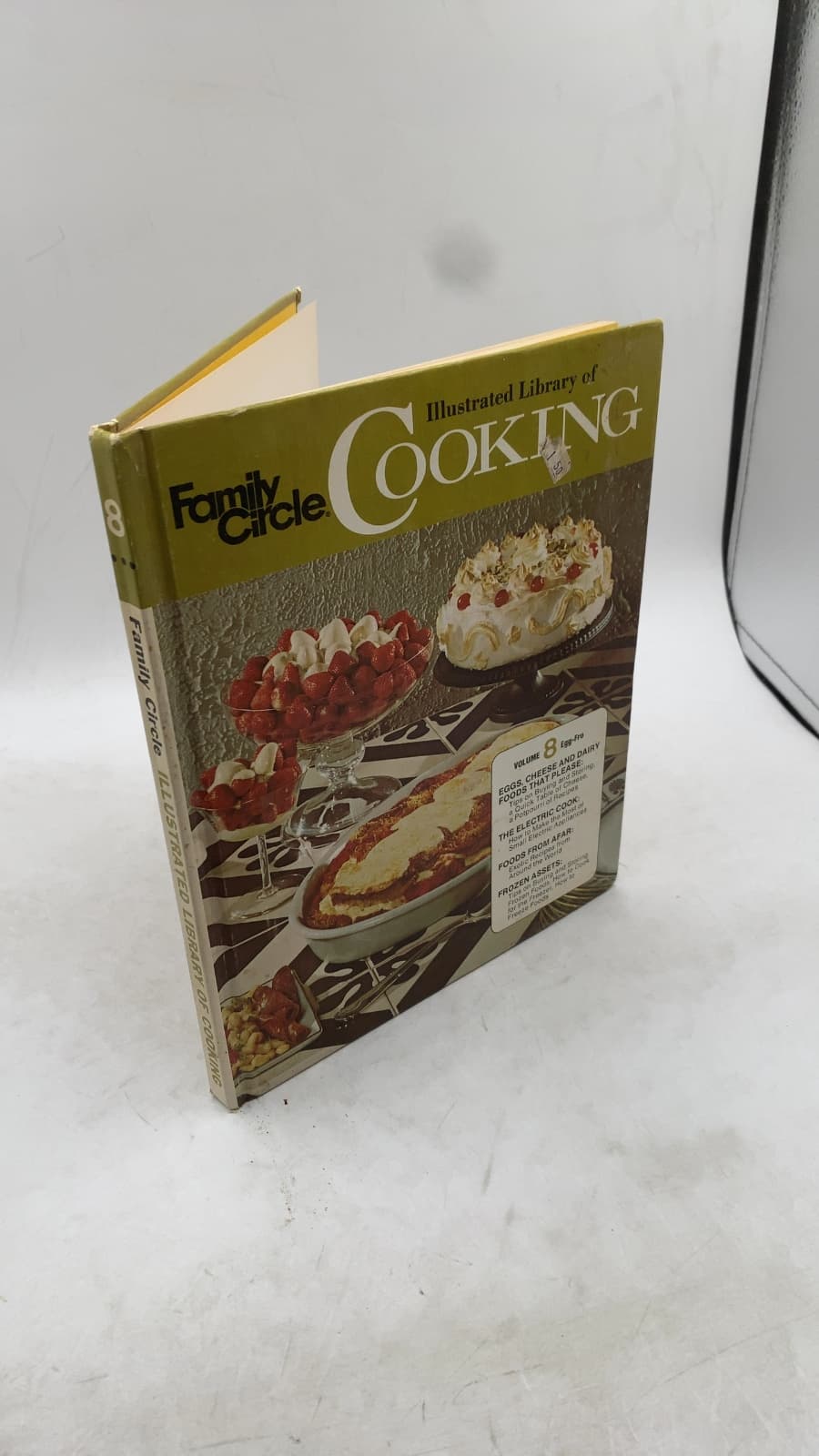 Family Circle Illustrated Library of Cooking, Volume 8