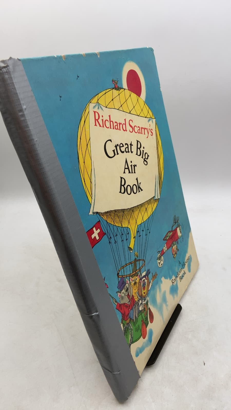 Great Big Air Book by Richard Scarry - front cover