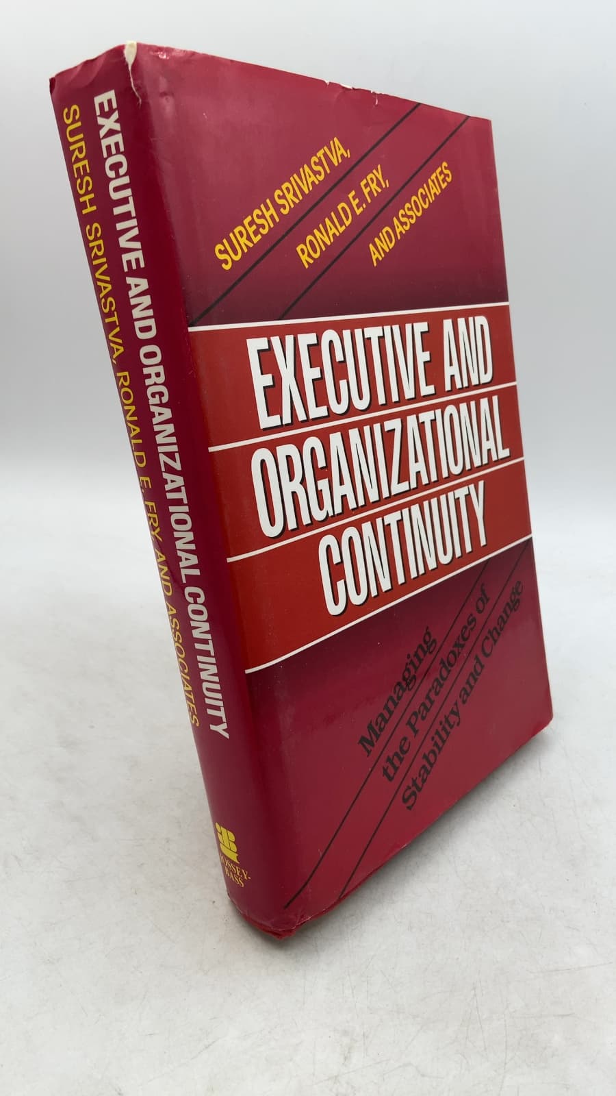 Executive and Organizational Continuity: Managing the Paradoxes of Stability and Change