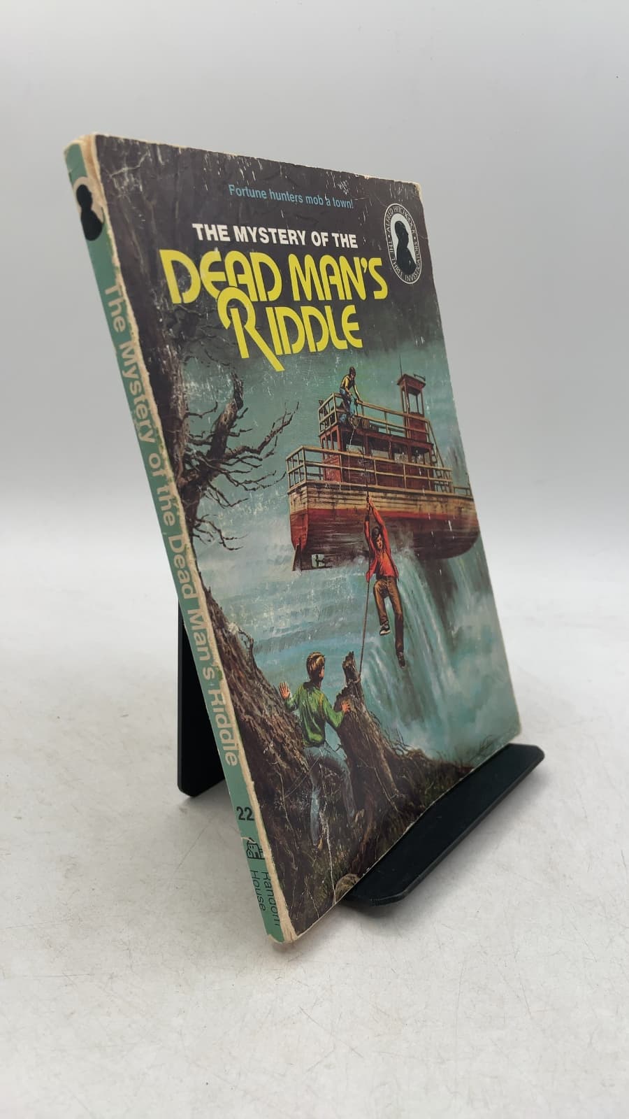 The Mystery of the Dead Man's Riddle by William Arden - front cover