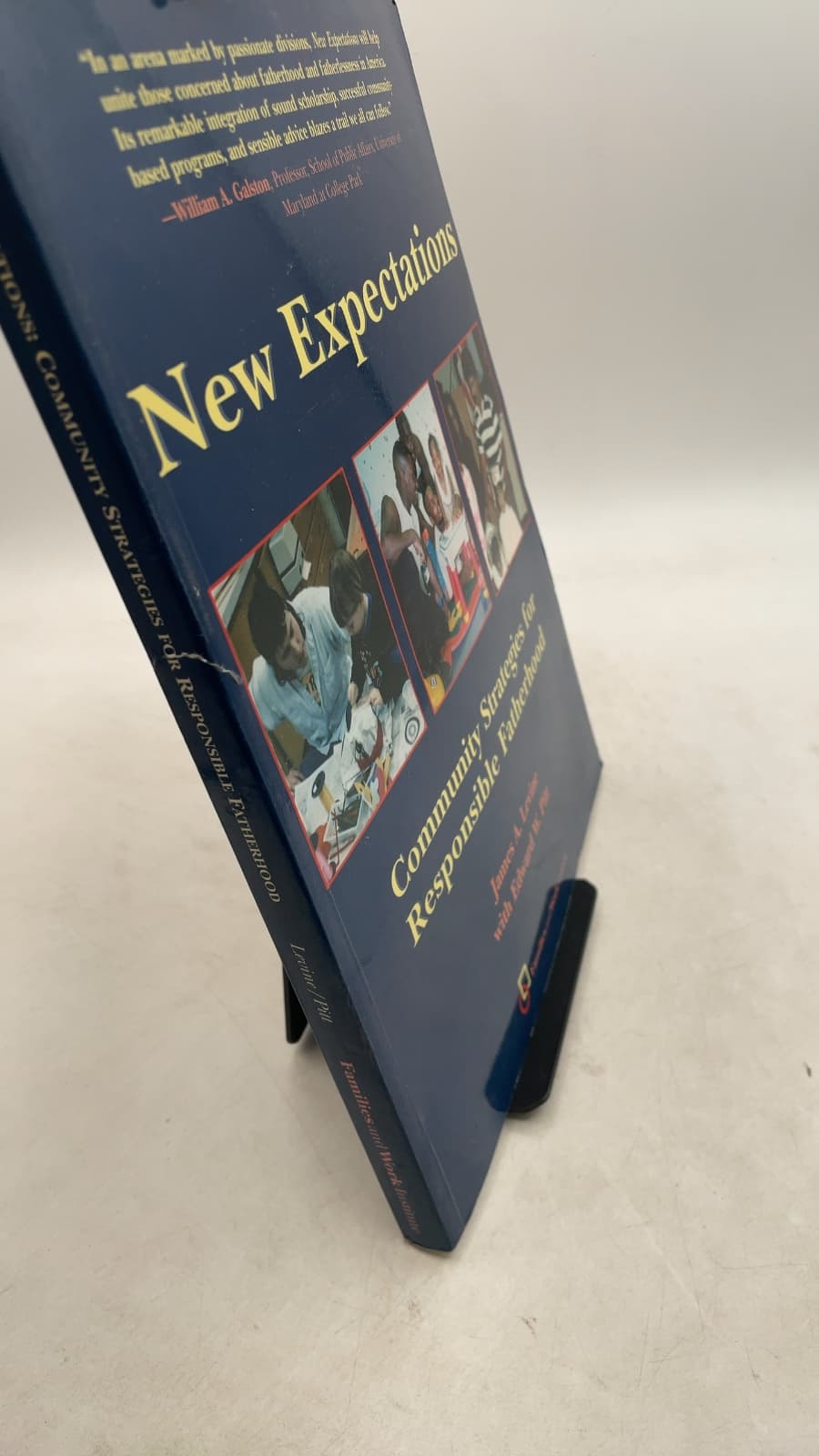 New Expectations: Community Strategies for Responsible Fatherhood by James A. Levine with Edward W. Pitt - front cover