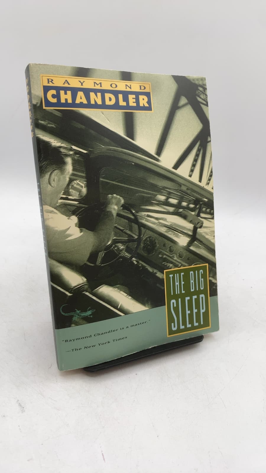 The Big Sleep by Raymond Chandler - front cover