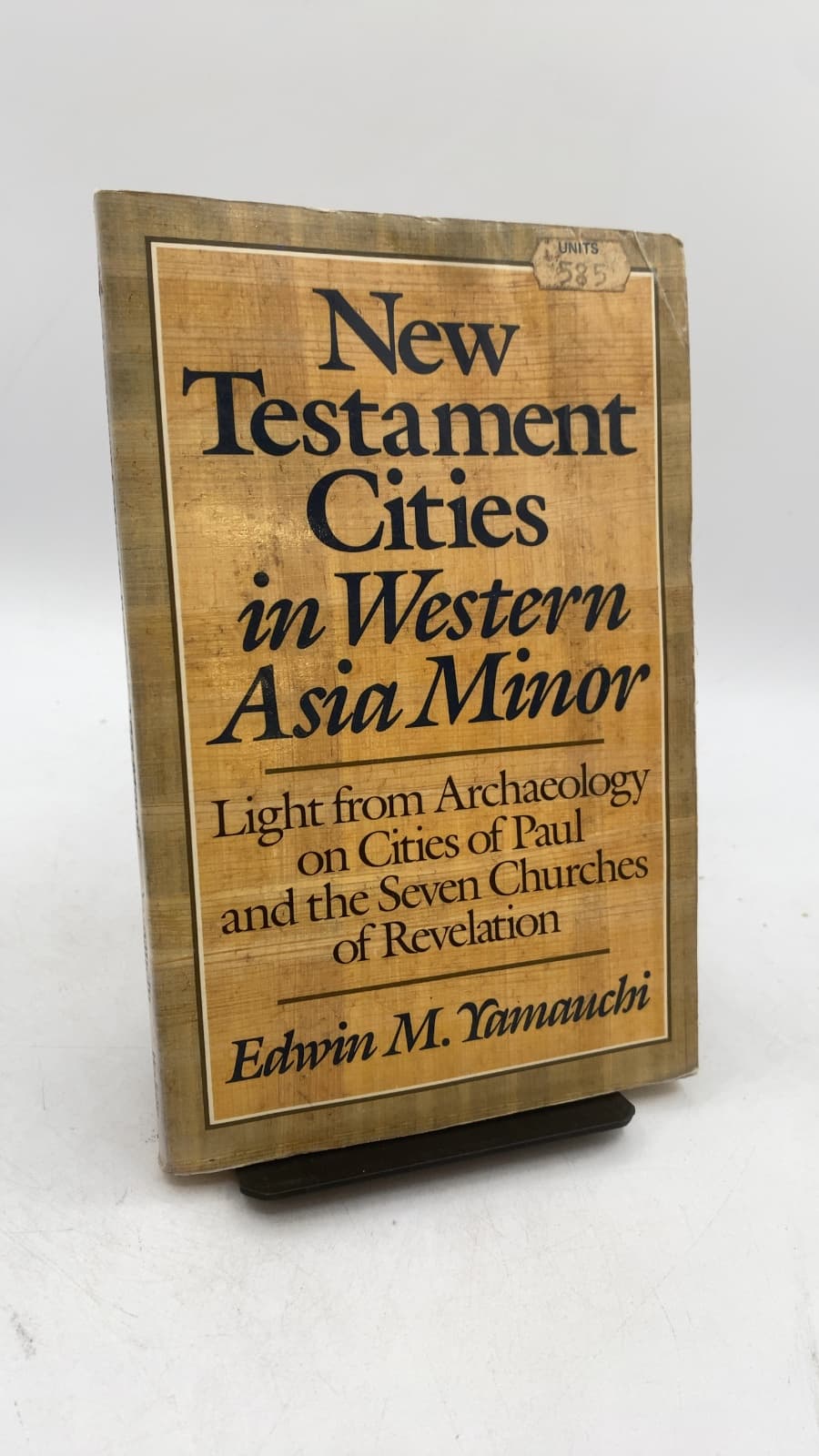 New Testament Cities in Western Asia Minor by Edwin M. Yamauchi - front cover