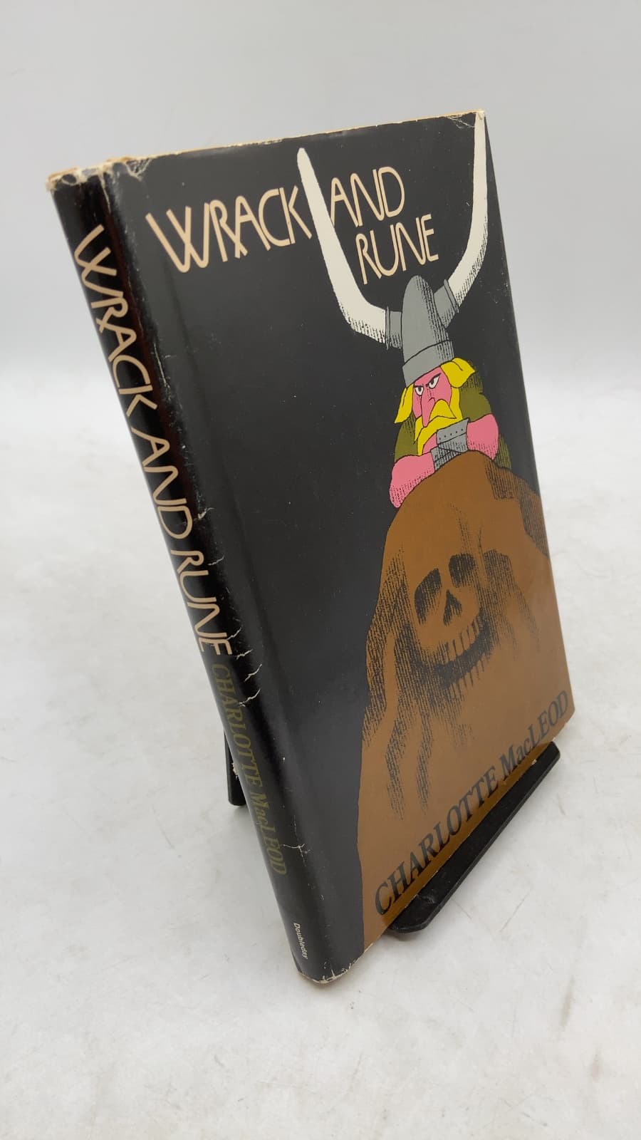 Wrack AND Rune by Charlotte Macleod - front cover