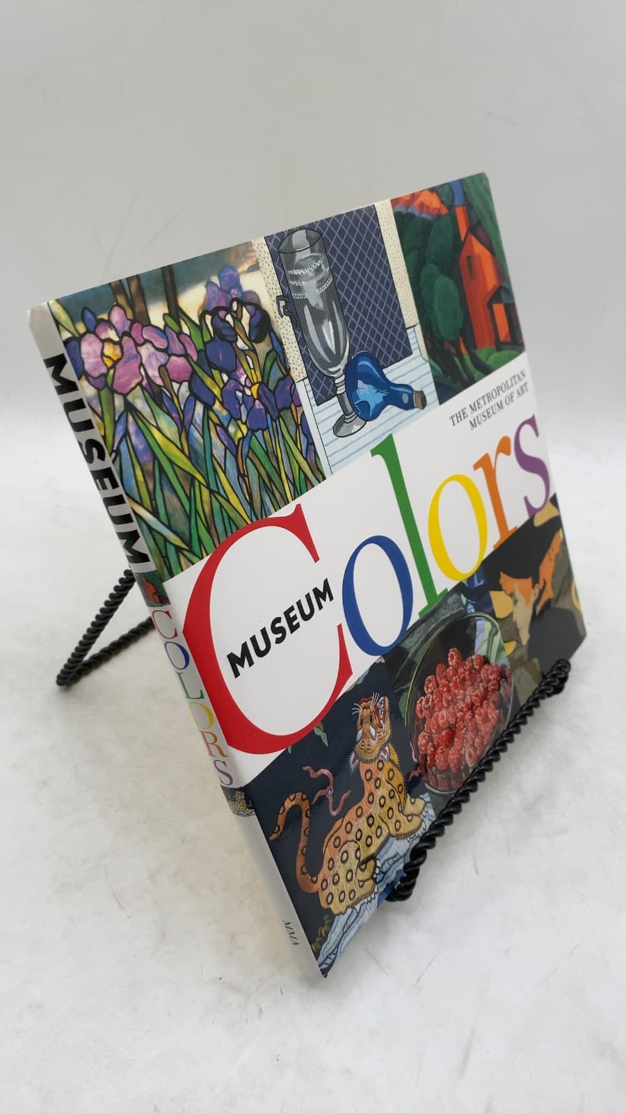 Museum Colors by Metropolitan Museum of Art - front cover
