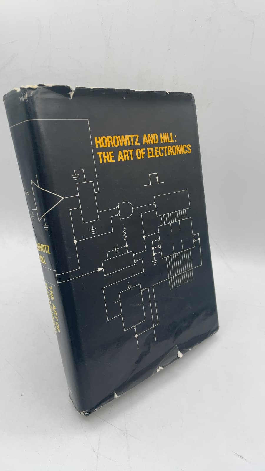 The Art of Electronics by Paul Horowitz, Winfield Hill - front cover