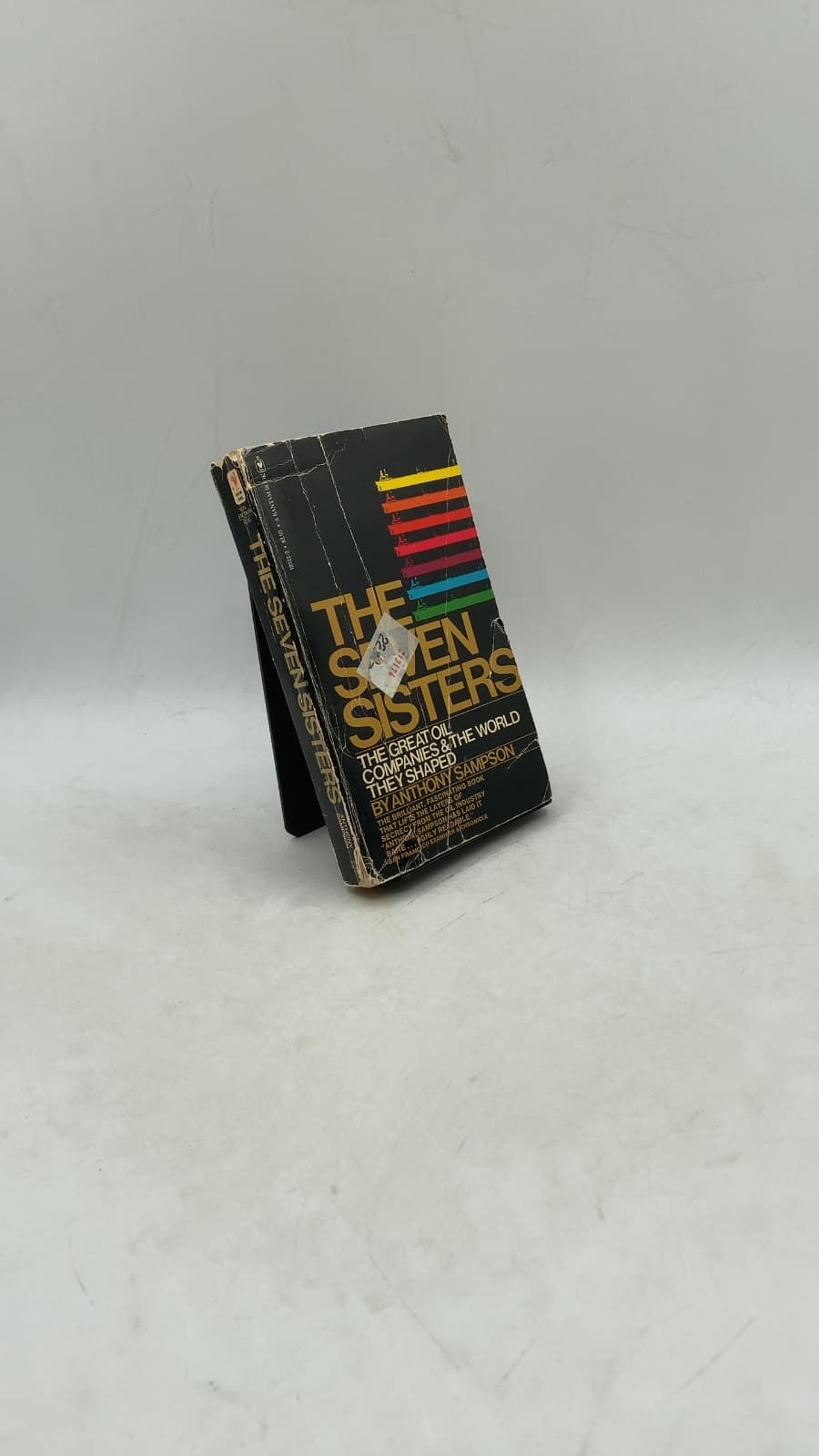 The Seven Sisters: The Great Oil Companies and the World They Shaped by Anthony Sampson - front cover