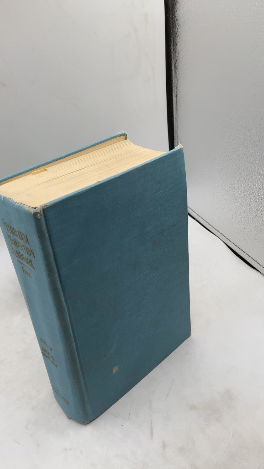 Petroleum Production Handbook, Volume II: Reservoir Engineering by Thomas C. Frick, R. William Taylor - front cover