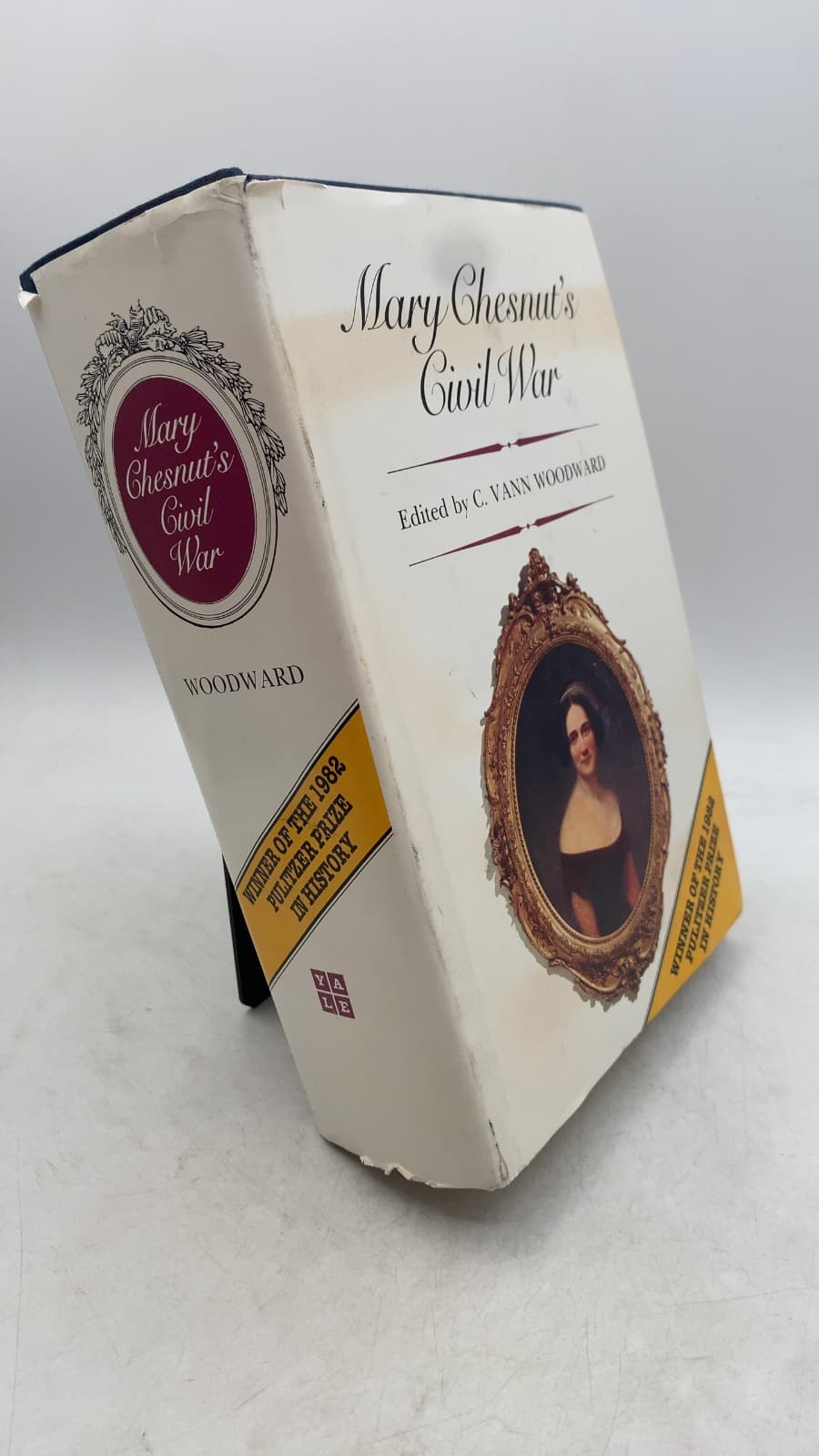Mary Chesnut's Civil War by Mary Boykin Miller Chesnut (Edited by C. Vann Woodward) - front cover