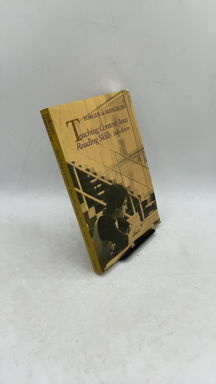 Teaching Content Area Reading Skills: A Modular Preservice and Inservice Program by Harry W. Forgan, Charles T. Mangrum II - front cover