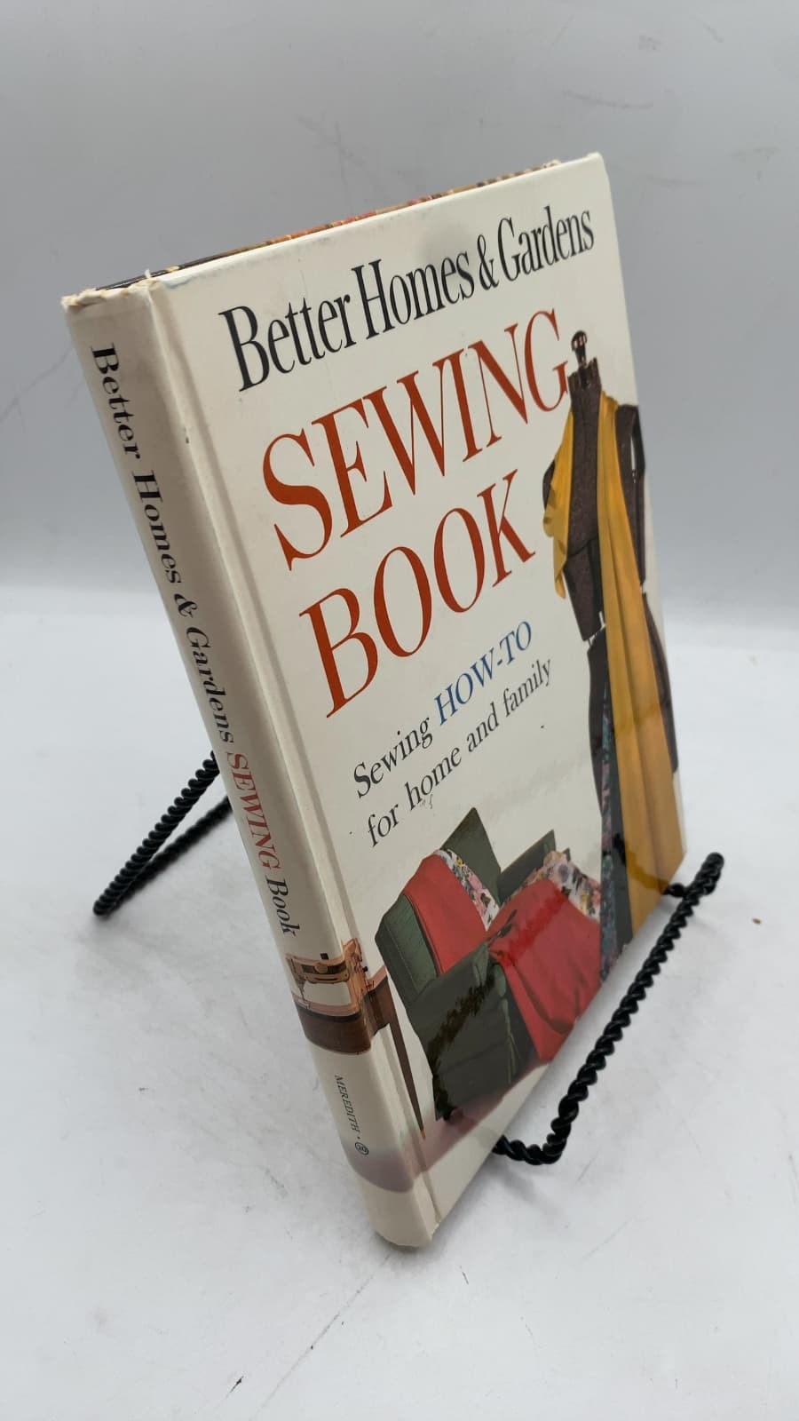 Better Homes & Gardens Sewing Book - front cover