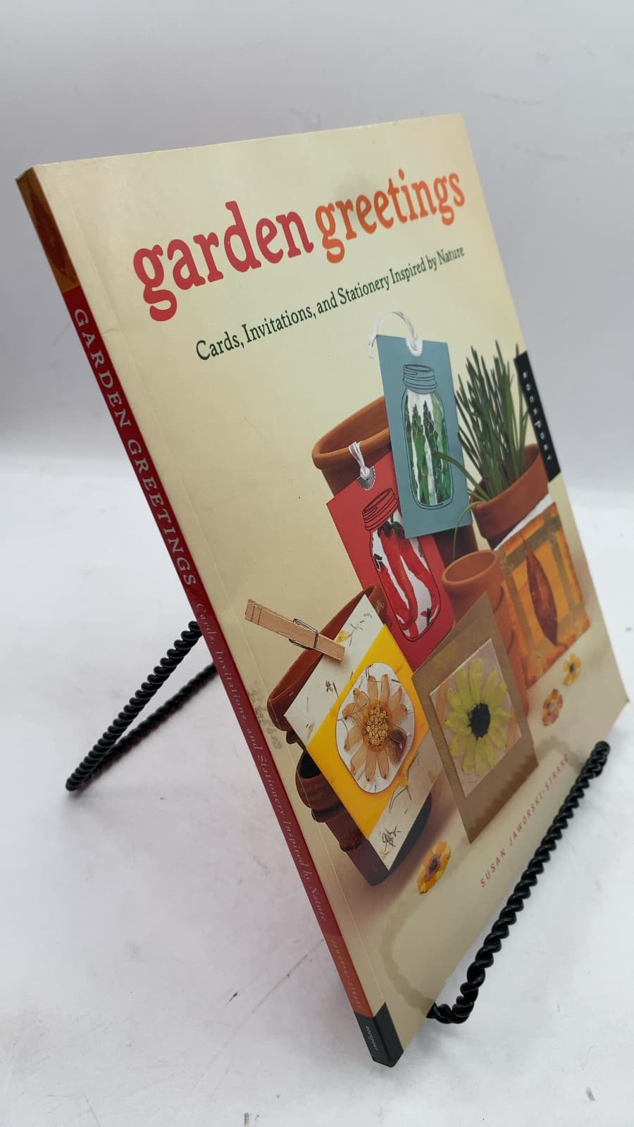Garden Greetings: Cards, Invitations, and Stationery Inspired by Nature