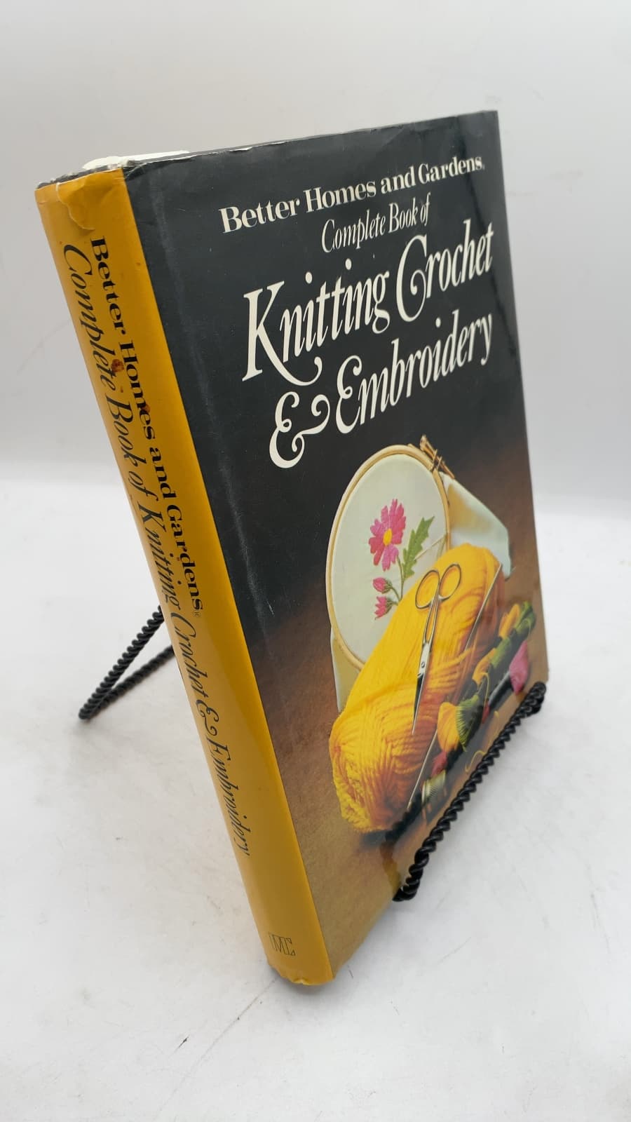 The Complete Book of Knitting Crochet & Embroidery by Pam Dawson (Consultant Editor) - front cover