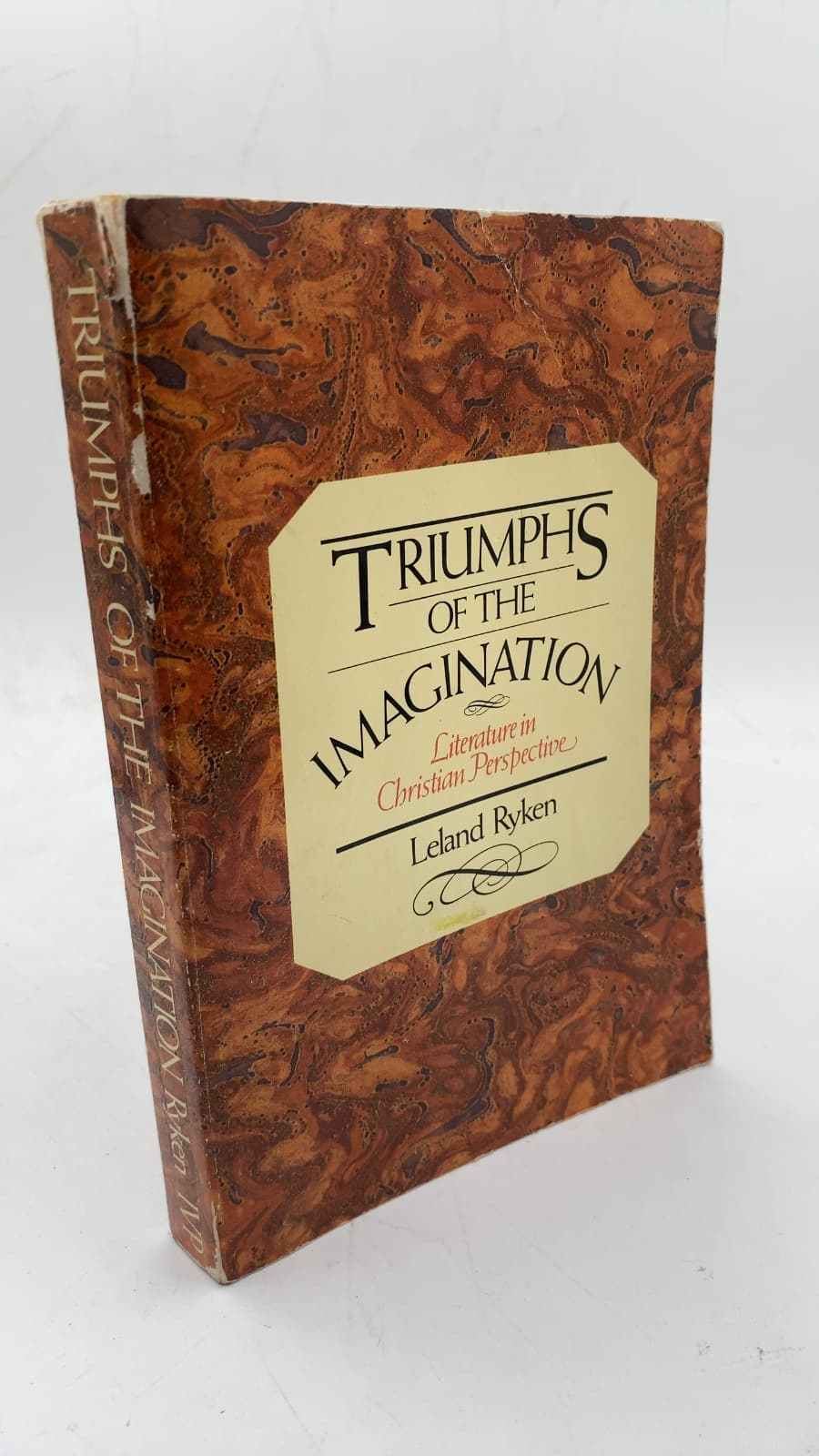 Triumphs of the Imagination: Literature in Christian Perspective by Leland Ryken - front cover