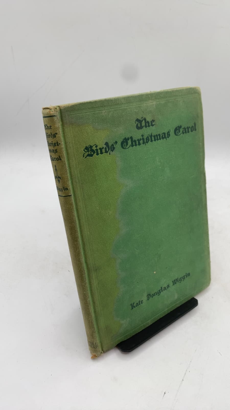 The Birds' Christmas Carol by Kate Douglas Wiggin - front cover