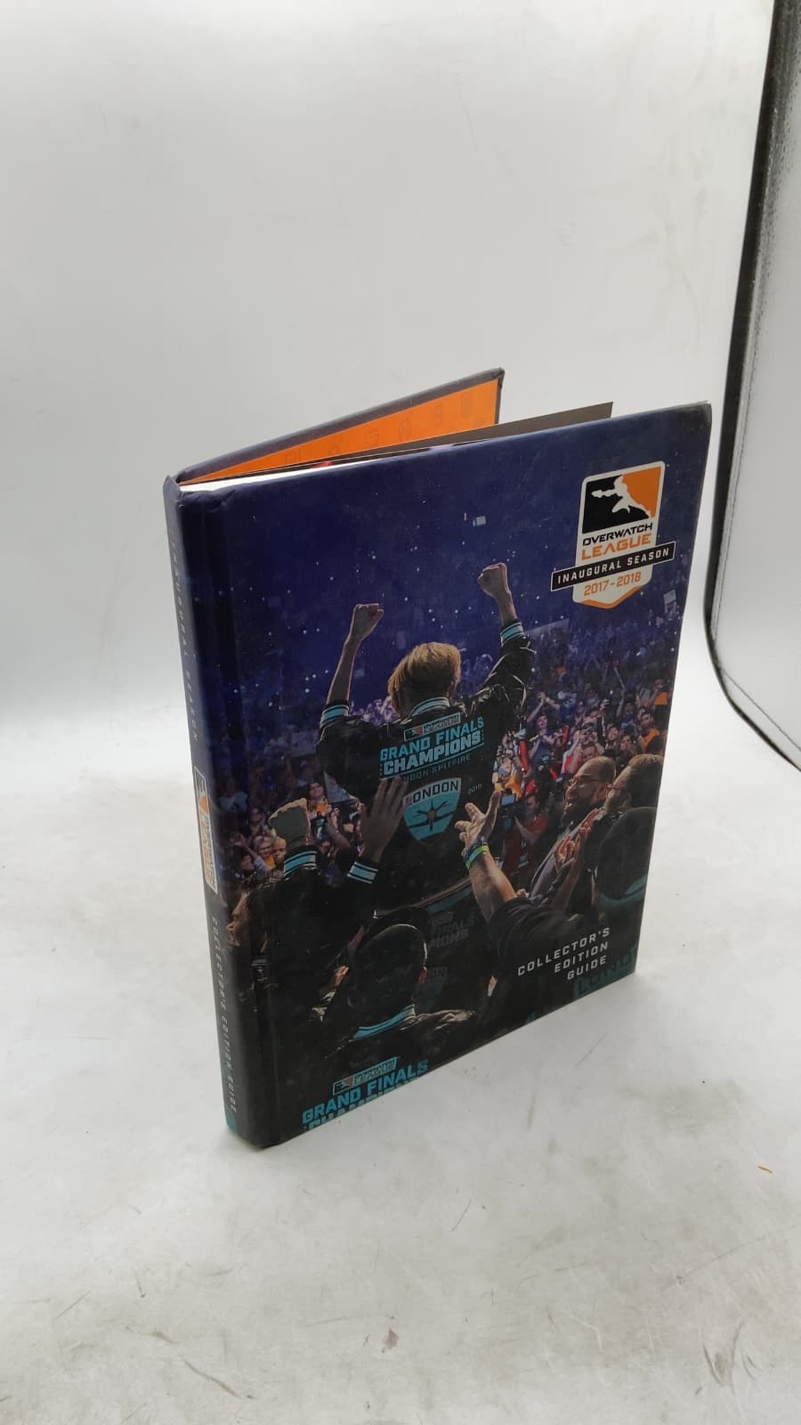 Overwatch League Inaugural Season 2017-2018 Collector's Edition Guide by Dan Herrera - front cover