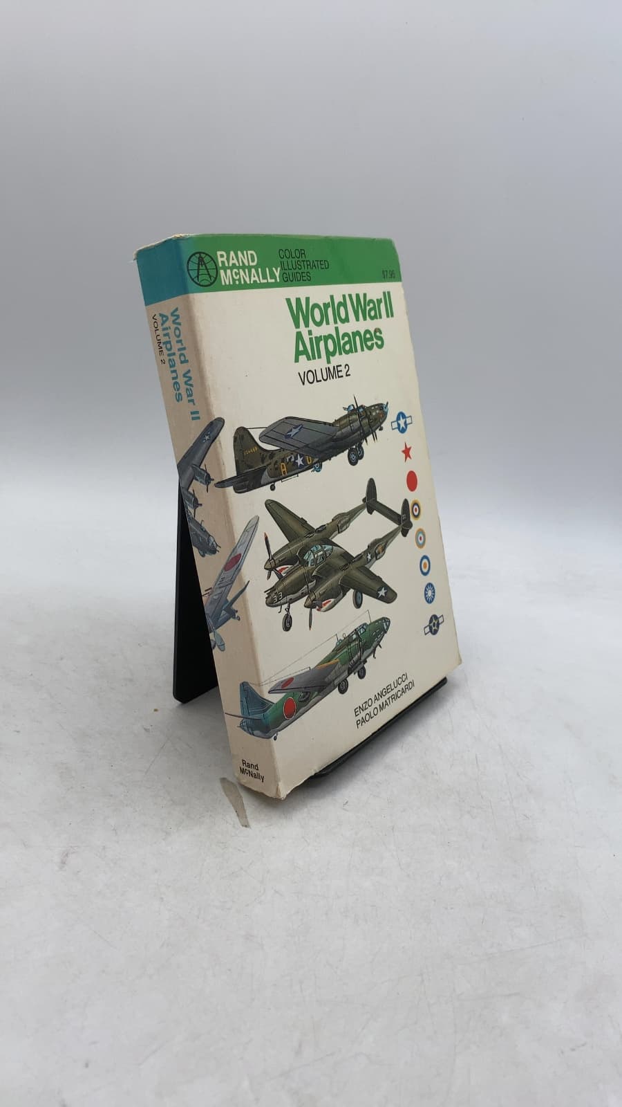 World War II Airplanes Volume 2 by Enzo Angelucci, Paolo Matricardi - front cover