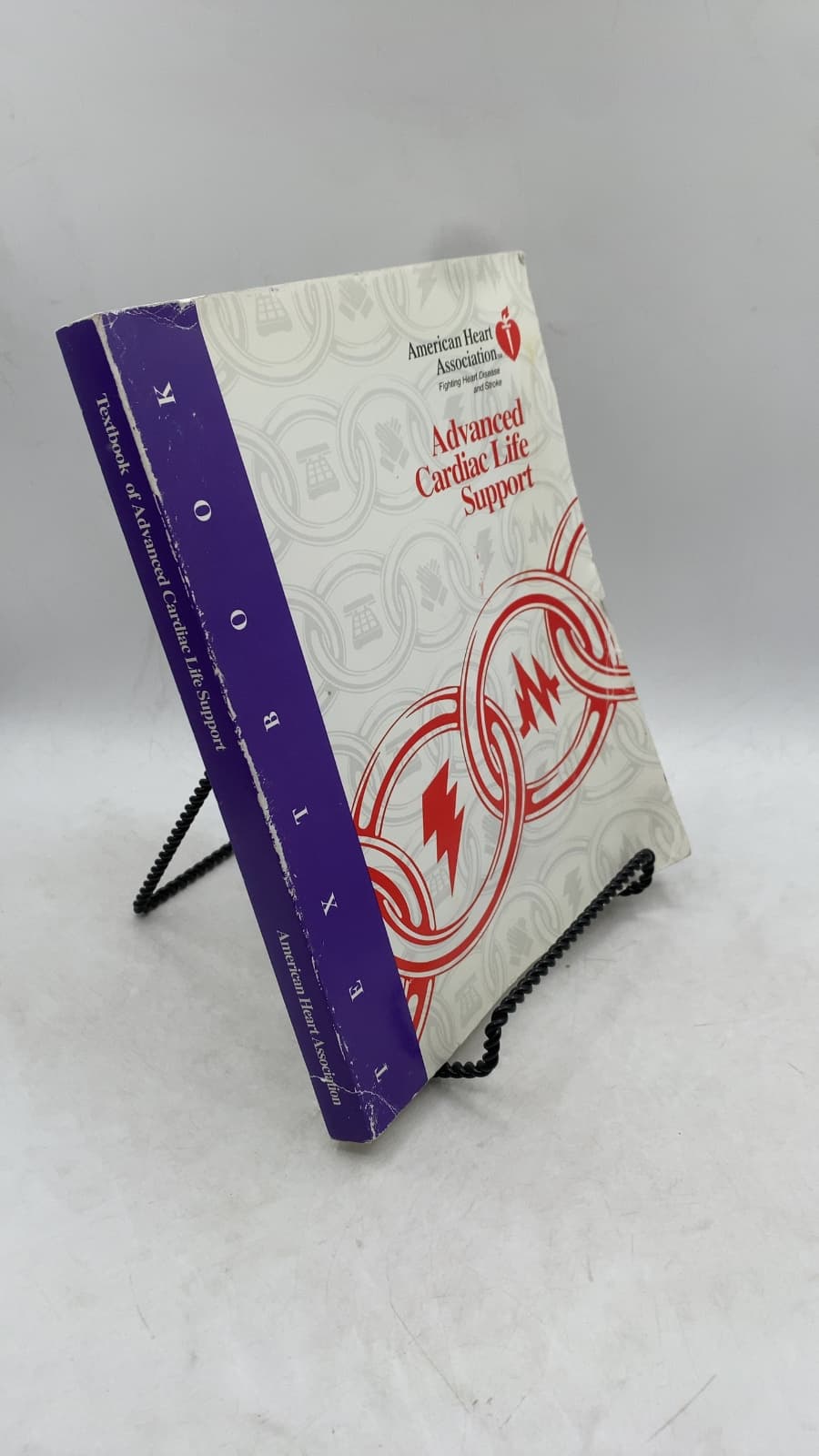 Textbook of Advanced Cardiac Life Support by Richard O. Cummins, MD, MPH, MSc (Editor) - front cover