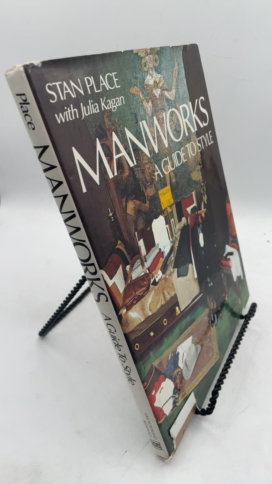 Manworks: A Guide to Style by Stan Place with Julia Kagan - front cover