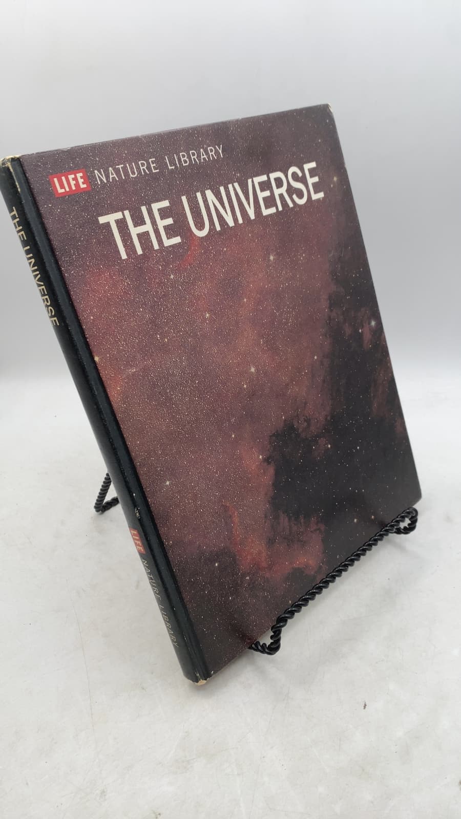 THE Universe by David Bergamini and the Editors of TIME-LIFE BOOKS - front cover