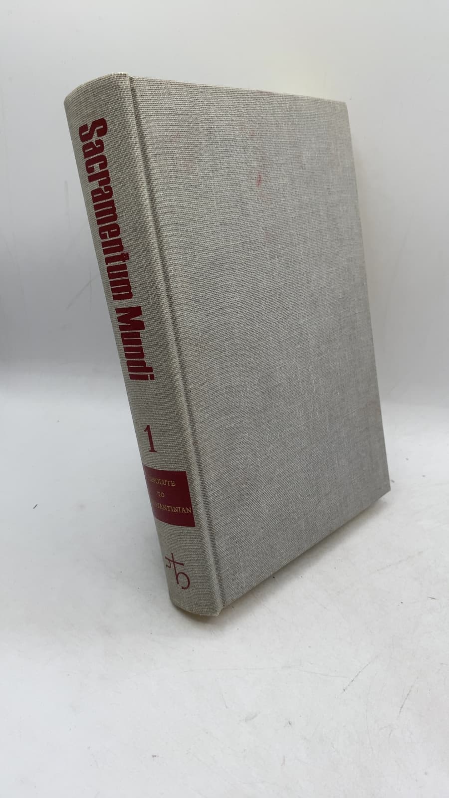 Sacramentum Mundi: An Encyclopedia of Theology, Volume One by Adolf Darlap (General Editor) - front cover