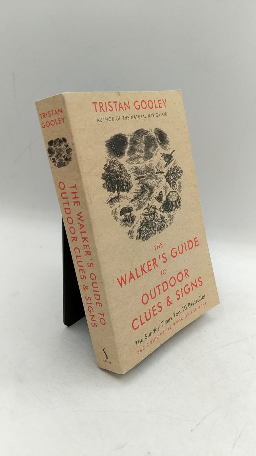 The Walker's Guide to Outdoor Clues and Signs