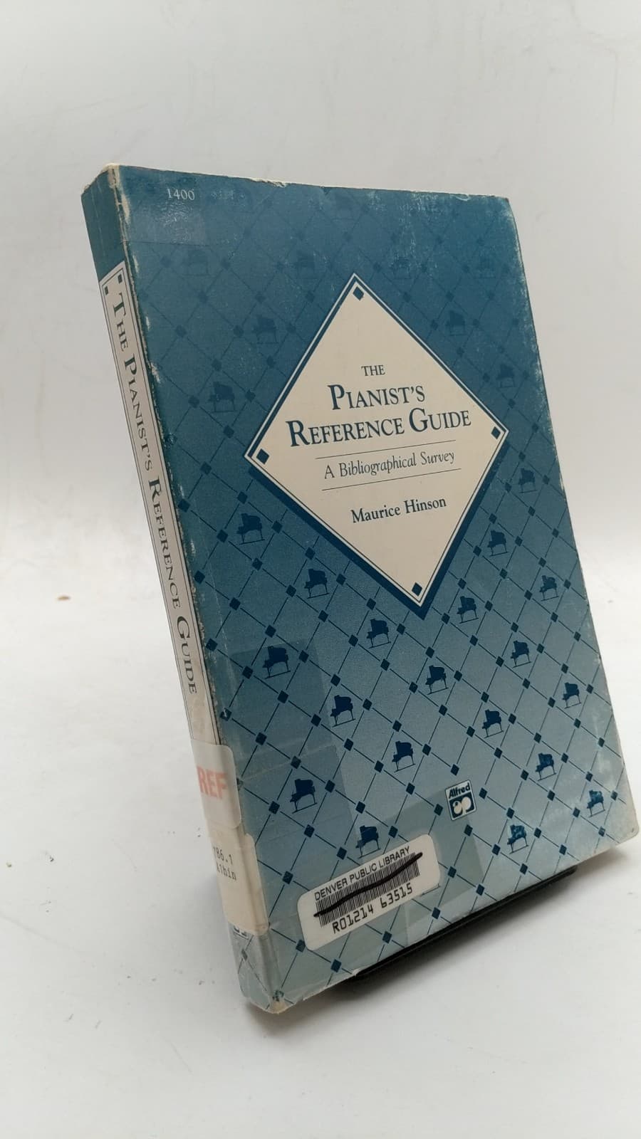 The Pianist's Reference Guide: A Bibliographical Survey