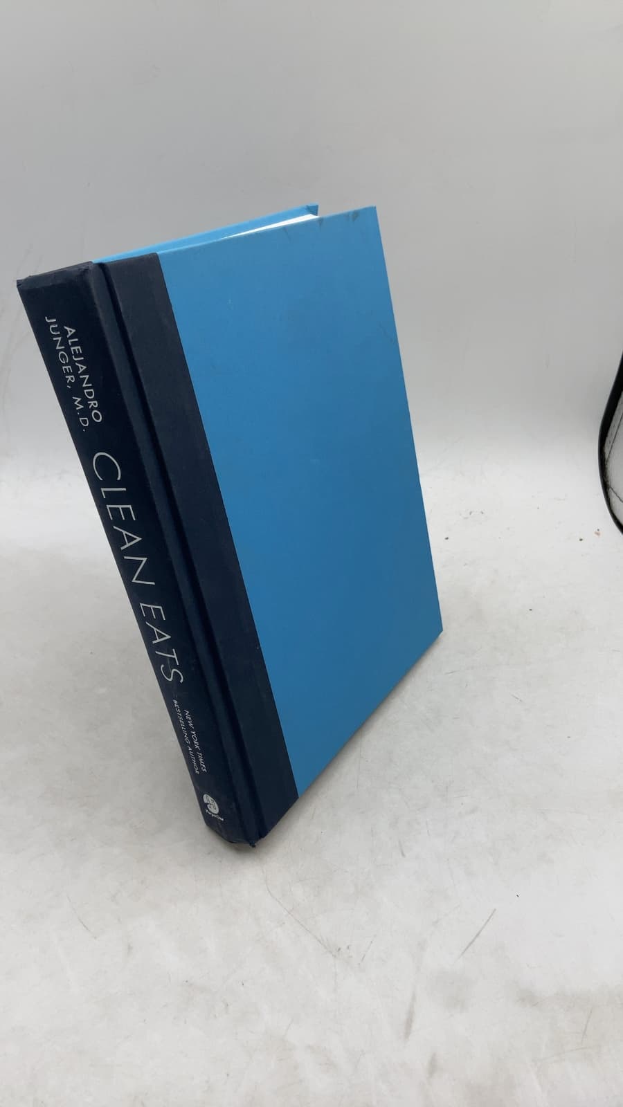 Clean Eats: Over 200 Delicious Recipes to Reset Your Body's Natural Balance and Discover What It Means to Be Truly Healthy