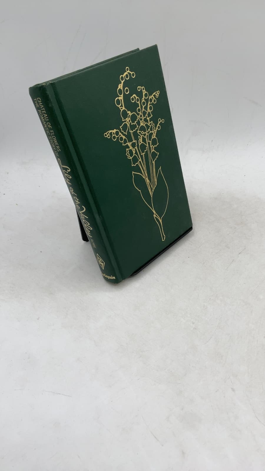 Chateau of Flowers: The Romantic Story of Lily of the Valley