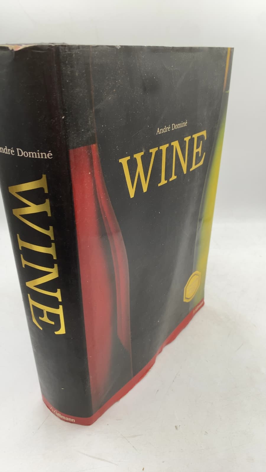 Wine by André Dominé - front cover