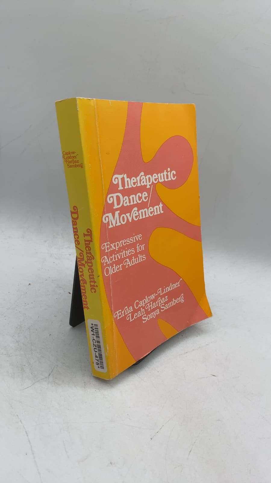 Therapeutic Dance/Movement: Expressive Activities for Older Adults