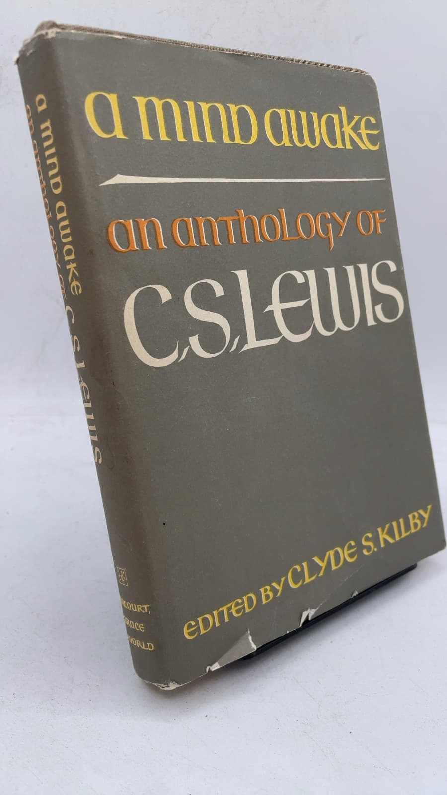 A Mind Awake: An Anthology of C.S. Lewis