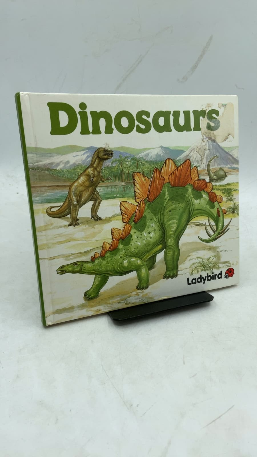 Dinosaurs by David Hately - front cover