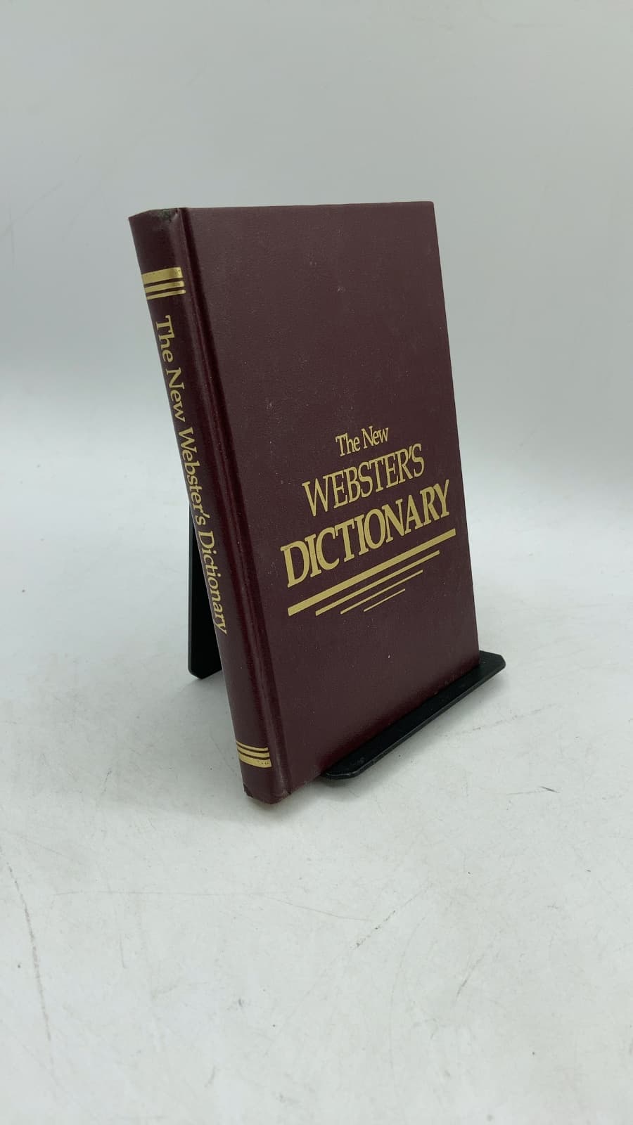 The New Webster's Dictionary / New Concise Dictionary