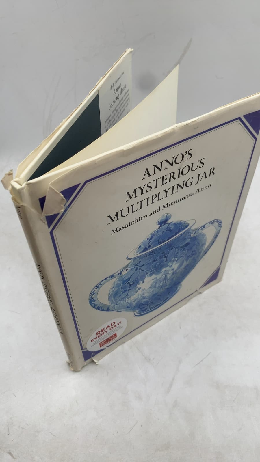 Anno's Mysterious Multiplying Jar