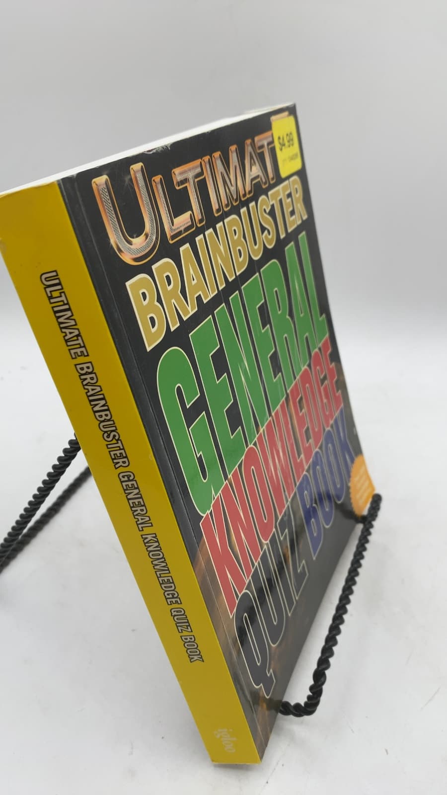 Ultimate Brainbuster General Knowledge Quiz Book by Howard Byrom - front cover