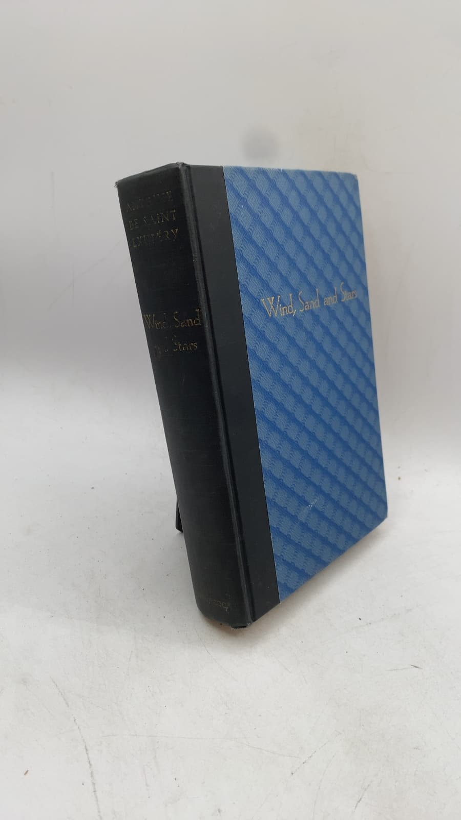Wind, Sand and Stars by Antoine de Saint Exupéry - front cover