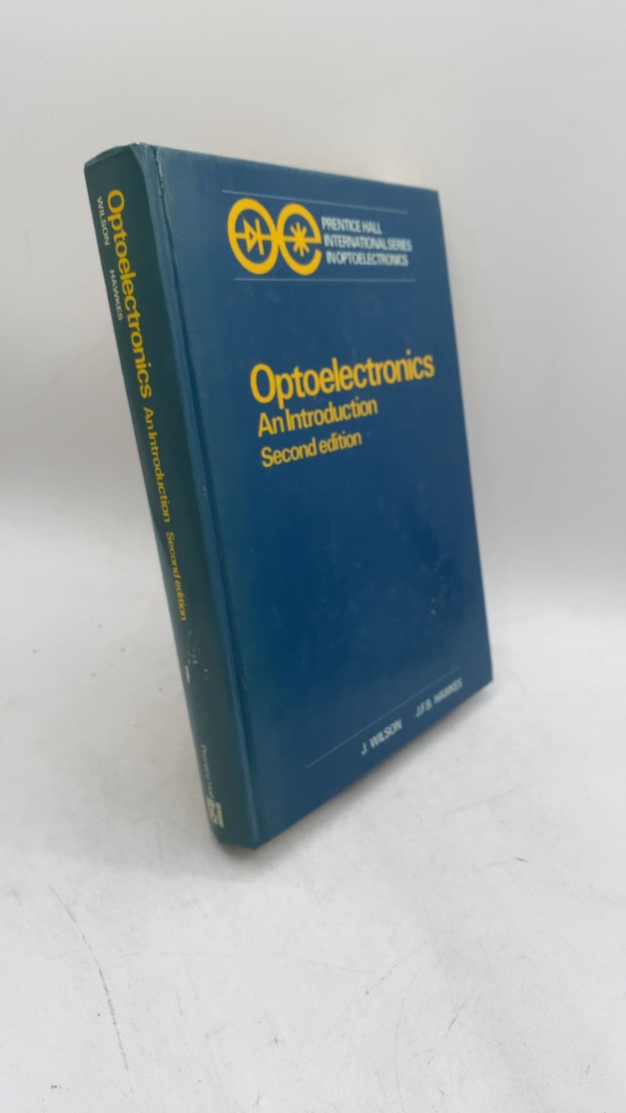 Optoelectronics: An Introduction