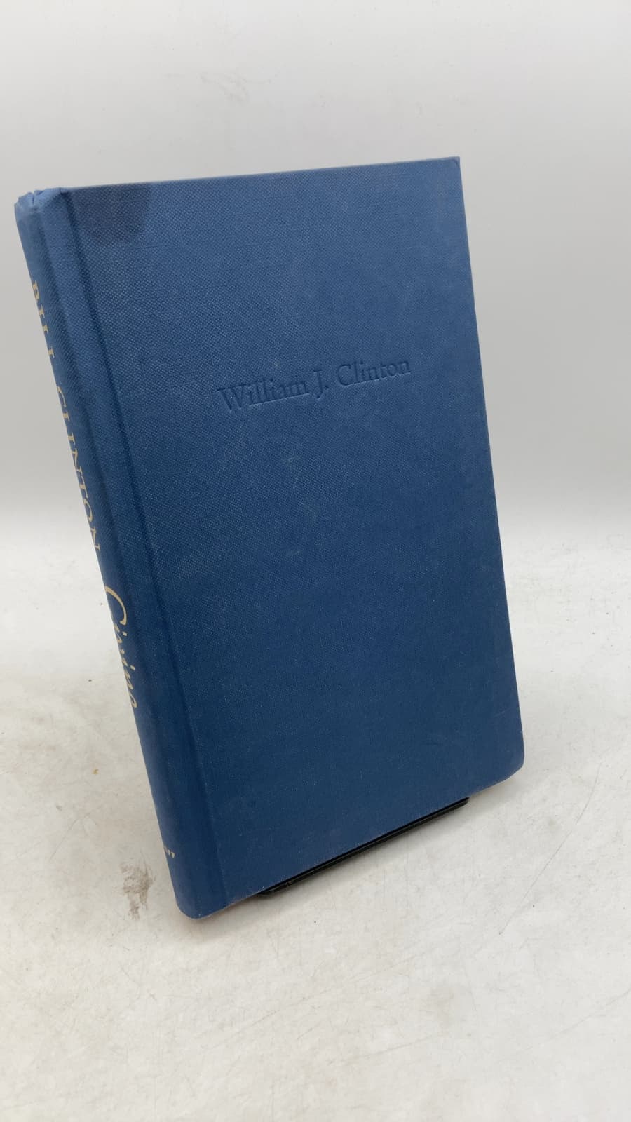 Giving: How Each of Us Can Change the World by Bill Clinton - front cover