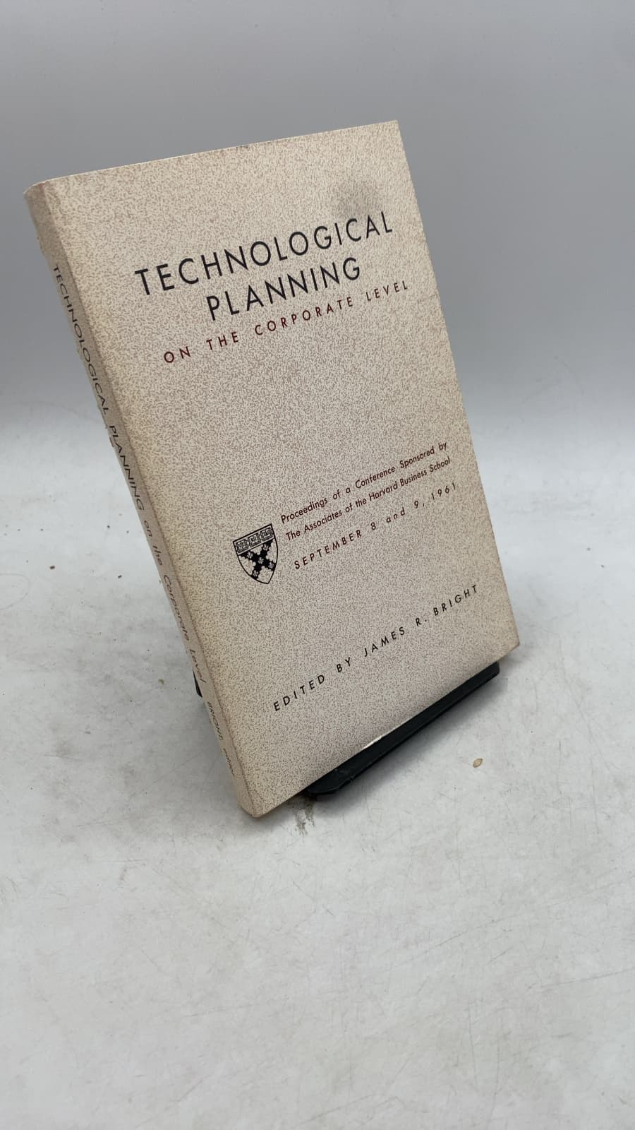 Technological Planning on the Corporate Level