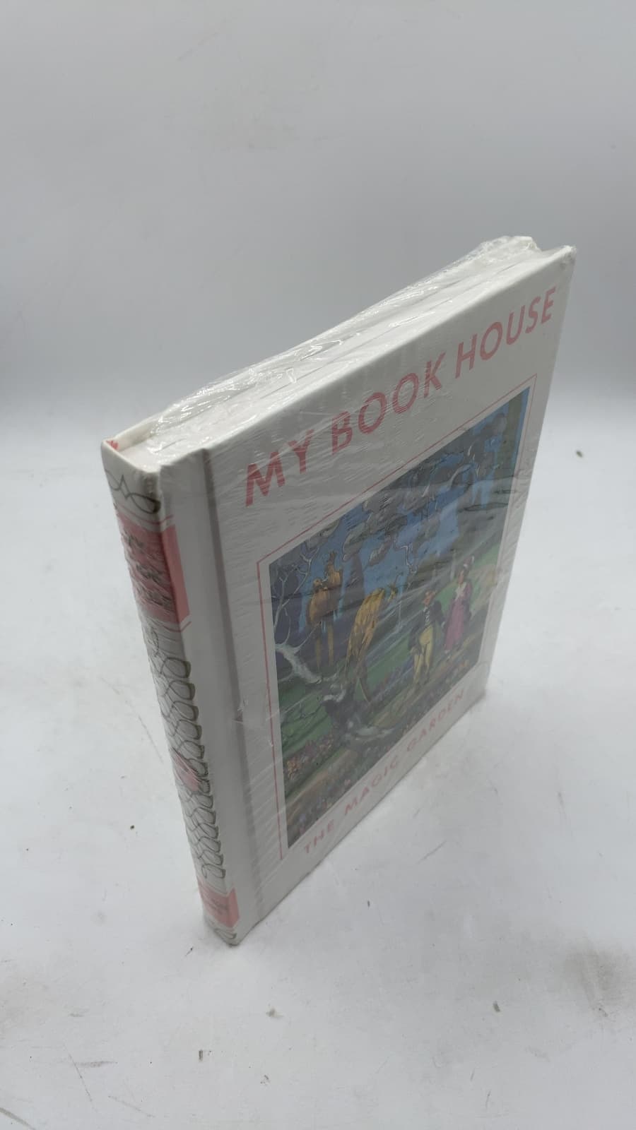 MY Book House: THE Magic Garden