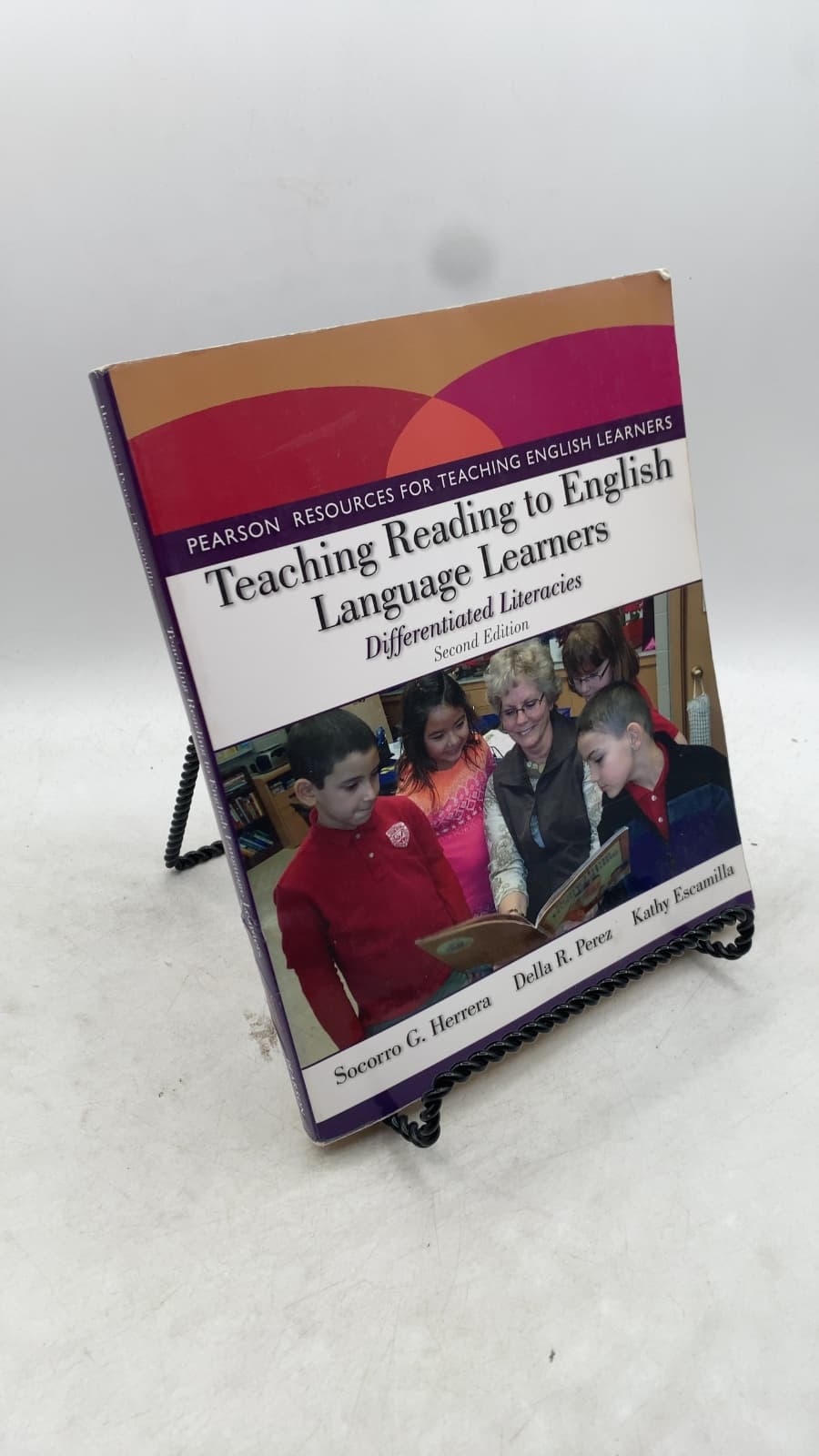 Teaching Reading to English Language Learners: Differentiated Literacies