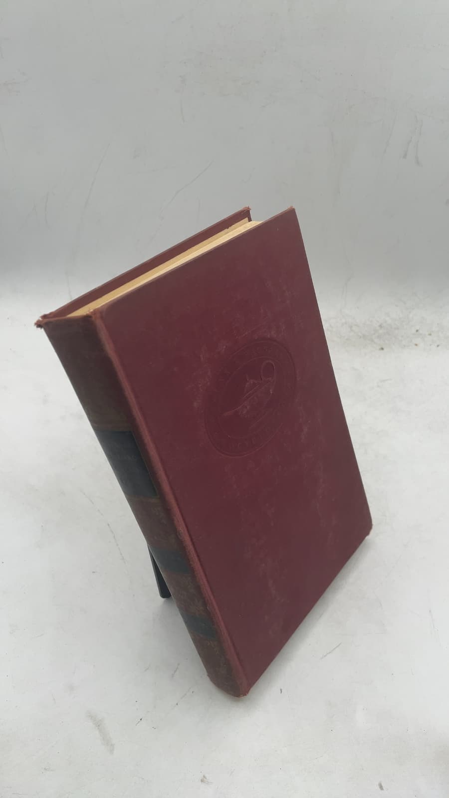 The Universal Standard Encyclopedia, Volume 4 (Bronze—Cell)