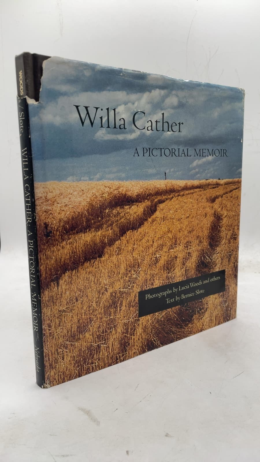 Willa Cather: A Pictorial Memoir
