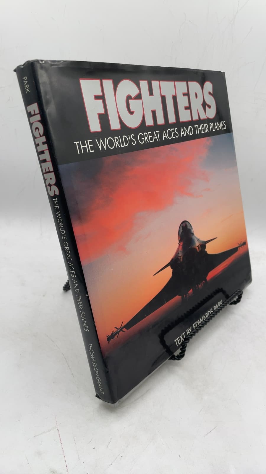 Fighters: The World's Great Aces and Their Planes by Edwards Park - front cover