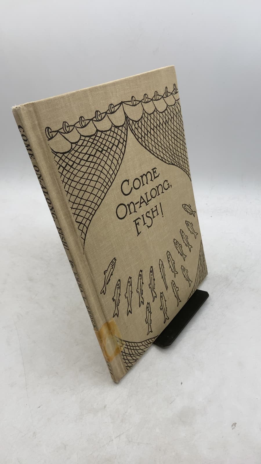 Come On-Along, Fish! by Emma L. Brock - front cover