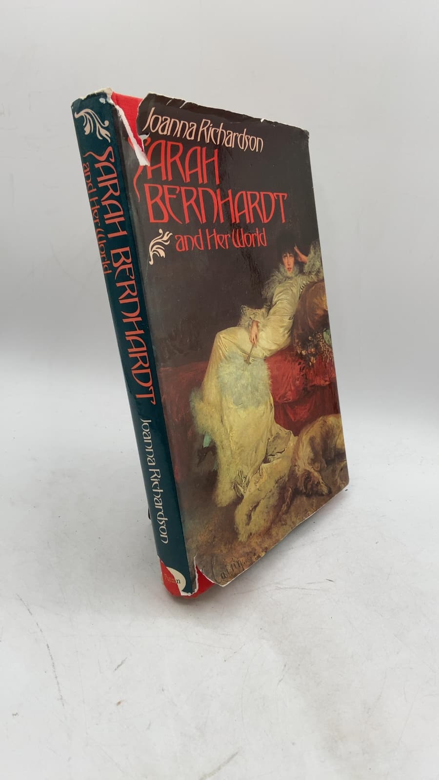 Sarah Bernhardt and Her World by Joanna Richardson - front cover